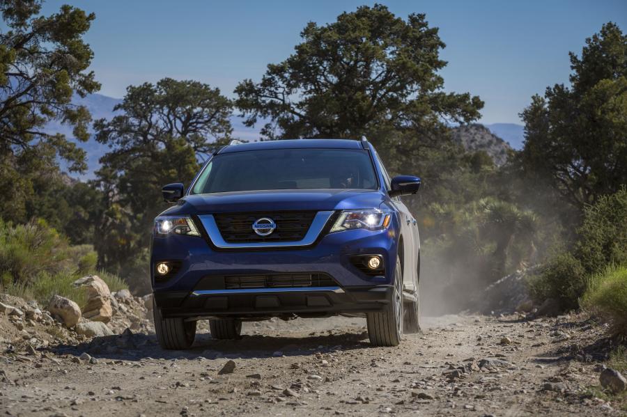  Nissan Pathfinder (R52) 2016 года  (NA) (фото 17 из 41)